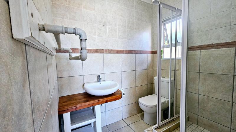 6 Bedroom Property for Sale in Dana Bay Western Cape